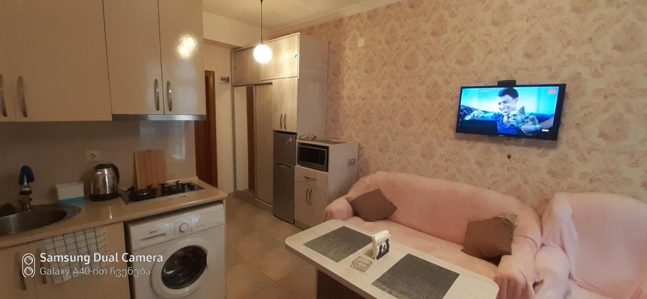 Parkside Apartament Batumi Exterior photo